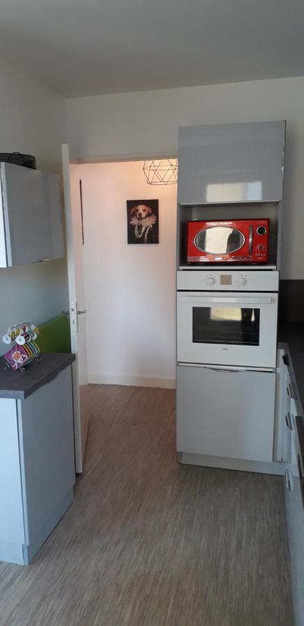 Appart Plein Centre, Balcon - 4 Personnes Sedan Exterior photo